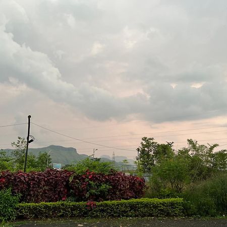 Capetown Resort อิกัตปุรี ภายนอก รูปภาพ